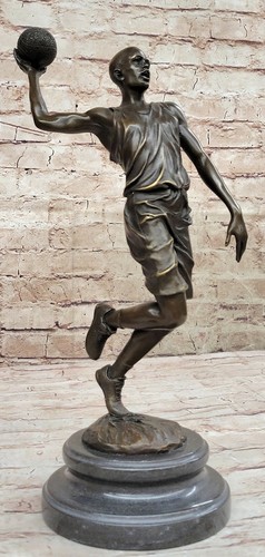 Genuine solid bronze sculpture - bronze,