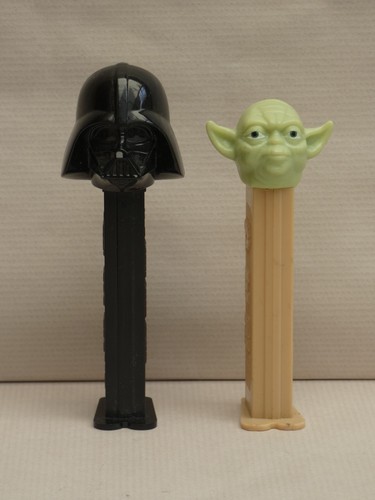 Lot distributeurs pez - pez, star