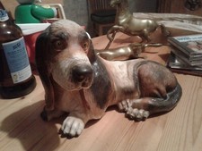 Basset Hound - Figurine Terre