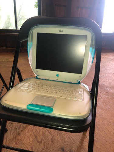 Rare apple ibook clamshell - rare, g3
