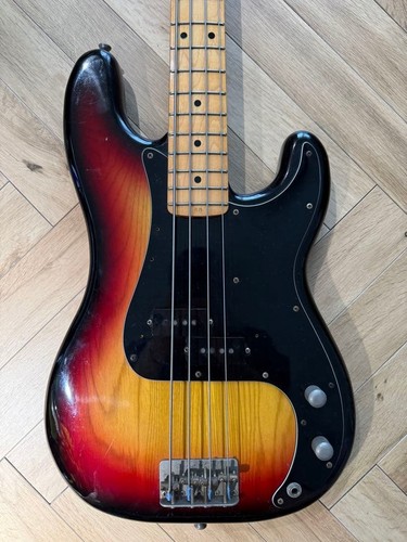 Guitare basse électrique