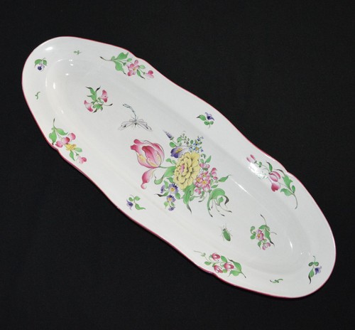 Ancien grand plat forme