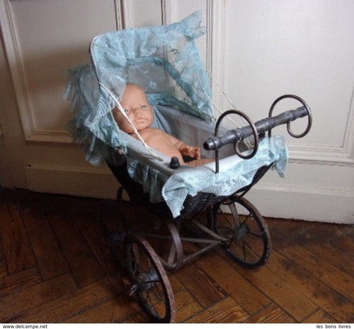 Antique toy pretty old - pretty,