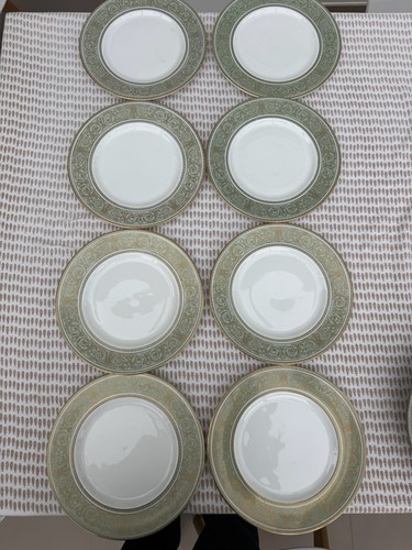 Assiettes porcelaine - x,