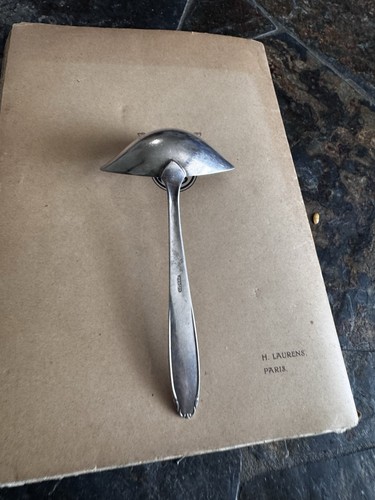 Cuillère sauce ancienne - cuillère, à