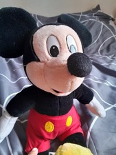DISNEY - PELUCHE MICKEY bon