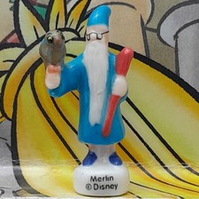 Fève en porcelaine Merlin