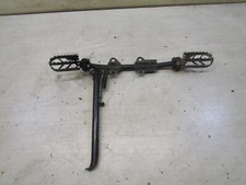 berceaux moteur cale pieds