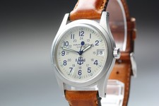 Montre à quartz homme vintage