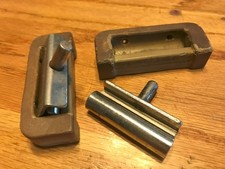 Bernina 217 - 2PCS head cabinet hinges industrial sewing Machines