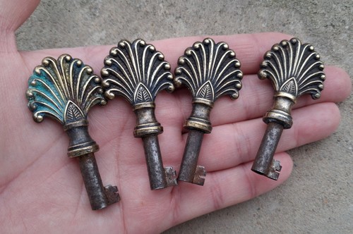Clé ancienne old key 5 - old, l=5,7