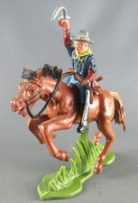 Britains Herald - 7th Cavalry U. S. - Rider Rifle Cross Saber L