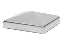 Chapeau de poteau pyramidal