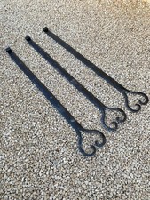 Grandes pentures moustache 108