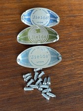 Jielde lamp 3 plates labels patch