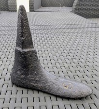 Ancien OUTIL PIED ENCLUME DE