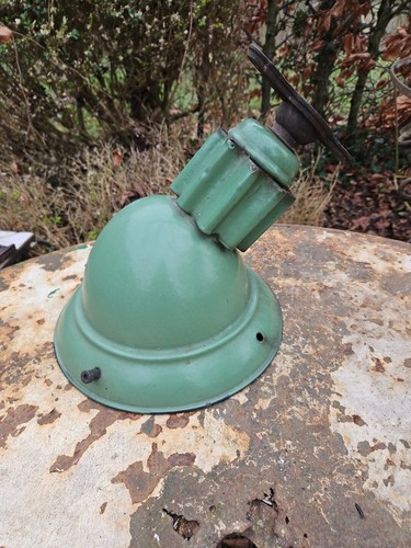 Lampe abat jour - applique, tôle