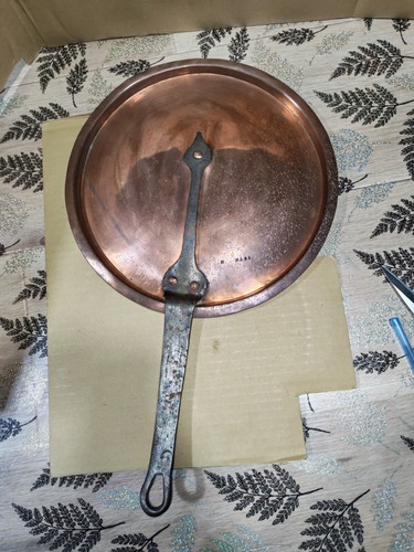 Ancien couvercle casserole - , de