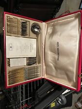 ménagère inox dans son écrin d'origine