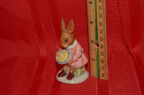 Vintage royal doulton figurine - vintage,
