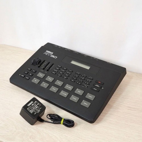 Yamaha ry30 rhythm programmer - yamaha,