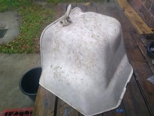 CAPOT MOTEUR INTÉRIEUR