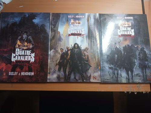 Lot les quatre cavaliers - bd,