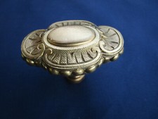 Poignée massive laiton