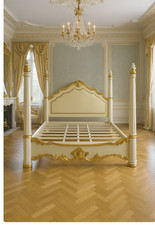 Tres beau cadre lit queen size