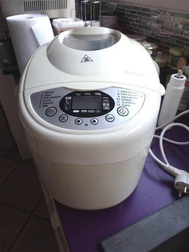 Machine pain blanche - machine, a