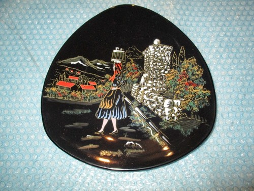 Assiette faïence noire - en,