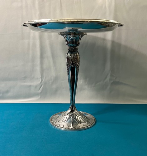 Grande coupe sur pied - grande,