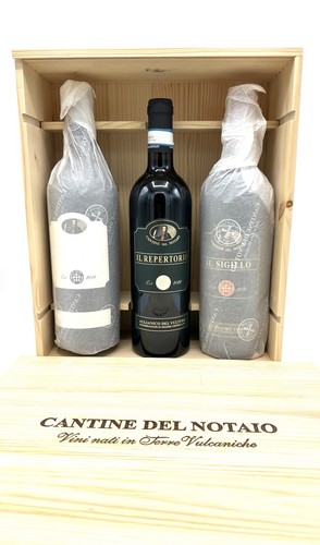 Vino rosso aglianico del - vino,