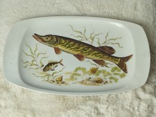 Assiettes Poisson + plat De