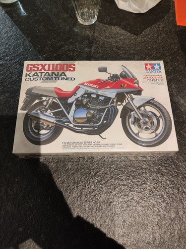 Tamiya gsx1100 katana custom - tamiya,