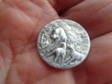 BOUTON VENERIE CHASSE CHIEN  SANGLIER PRENDS GARDE SIGNE BLANCHOT ARGENT MASSIF