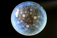 BOL EN VERRE OPALESCENT ART DECO HUNEBELLE - CIRCA 1930