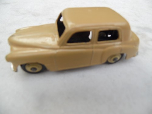 Voiture miniature hillman minx - miniature,