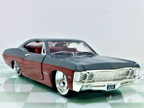 Jada toys 1967 chevrolet - 1/24,