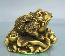 5.9 "ancienne chine Bronze Fengshui Animal lotus crapaud Goldtoad crachoir pièce