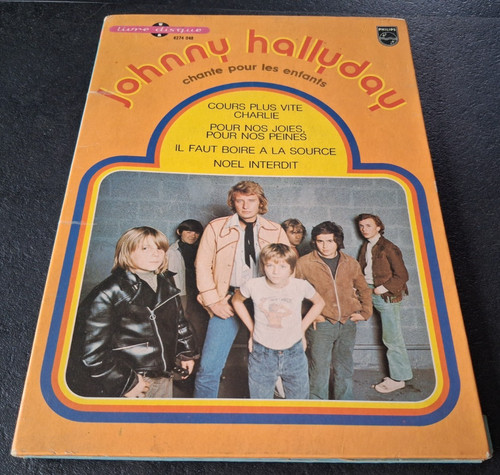 Johnny hallyday livre disque - johnny,