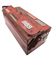 Ancienne caisse à outils