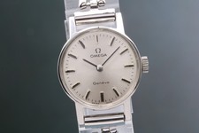 [Exc+5] Montre Femme Vintage