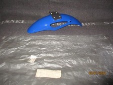 garde boue avant bleu neuf et