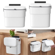 Sous l'évier poubelle armoire