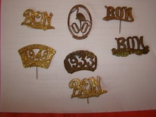 lot de 7 breloques en laiton, souvenir du service militaire époque début 20 ème