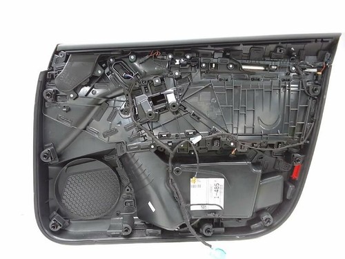 8y0868017 protection porte