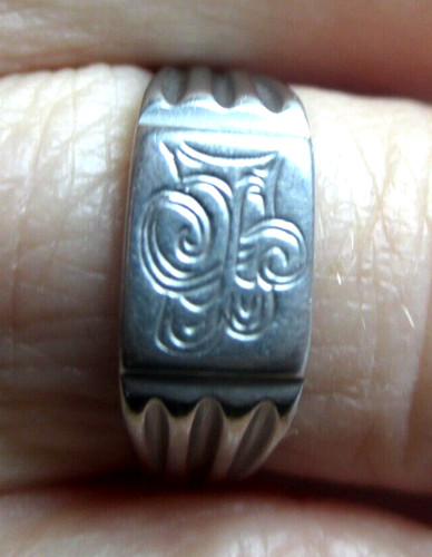 Ancienne élégante bague