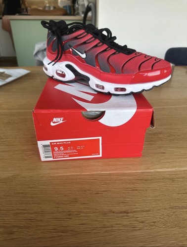 Nike rouge noir neuve - nike,
