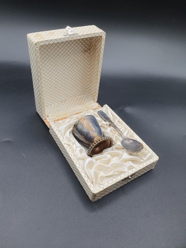 Ancien coffret naissance - coffret,